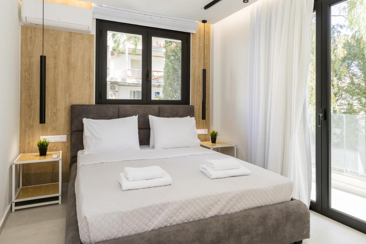 Varkiza Luxury Suites By Raise Варі Екстер'єр фото