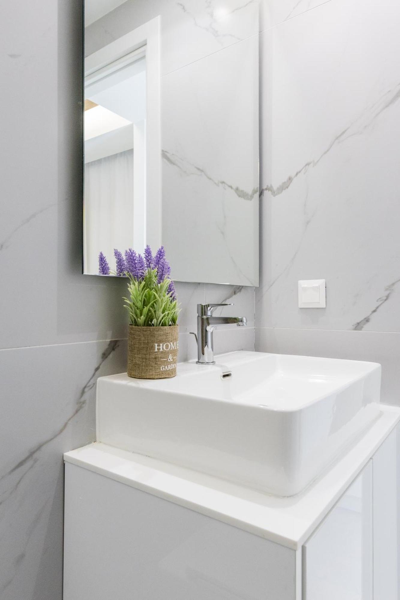 Varkiza Luxury Suites By Raise Варі Екстер'єр фото