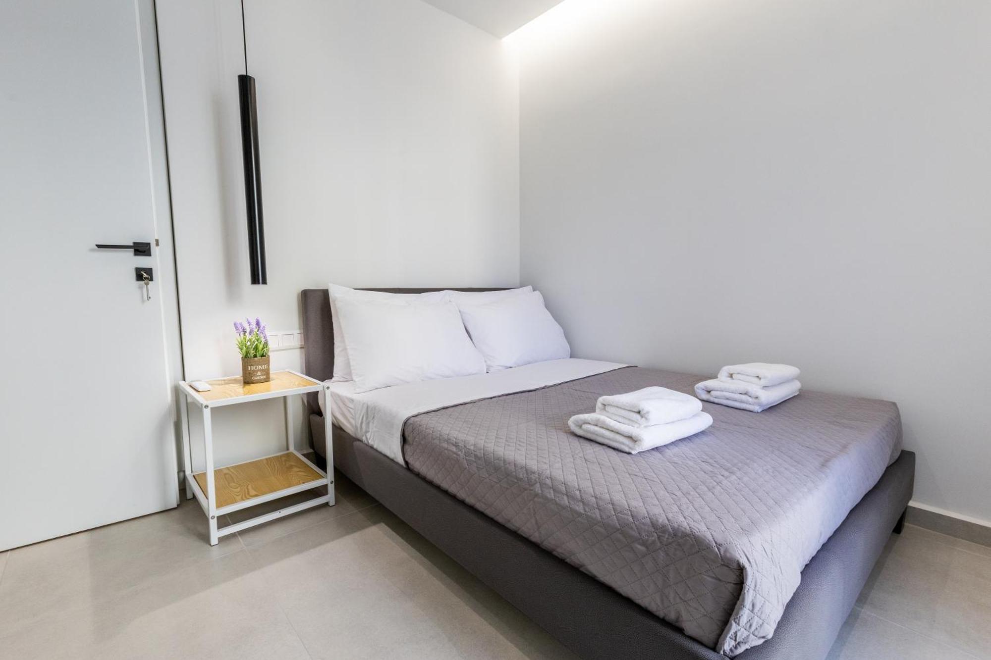 Varkiza Luxury Suites By Raise Варі Екстер'єр фото